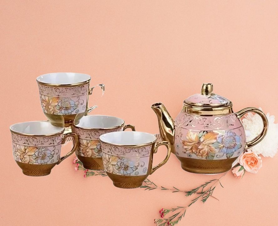 Attica Moon Vintage flowers 5 Piece Tea Set with Teapot (Pink)